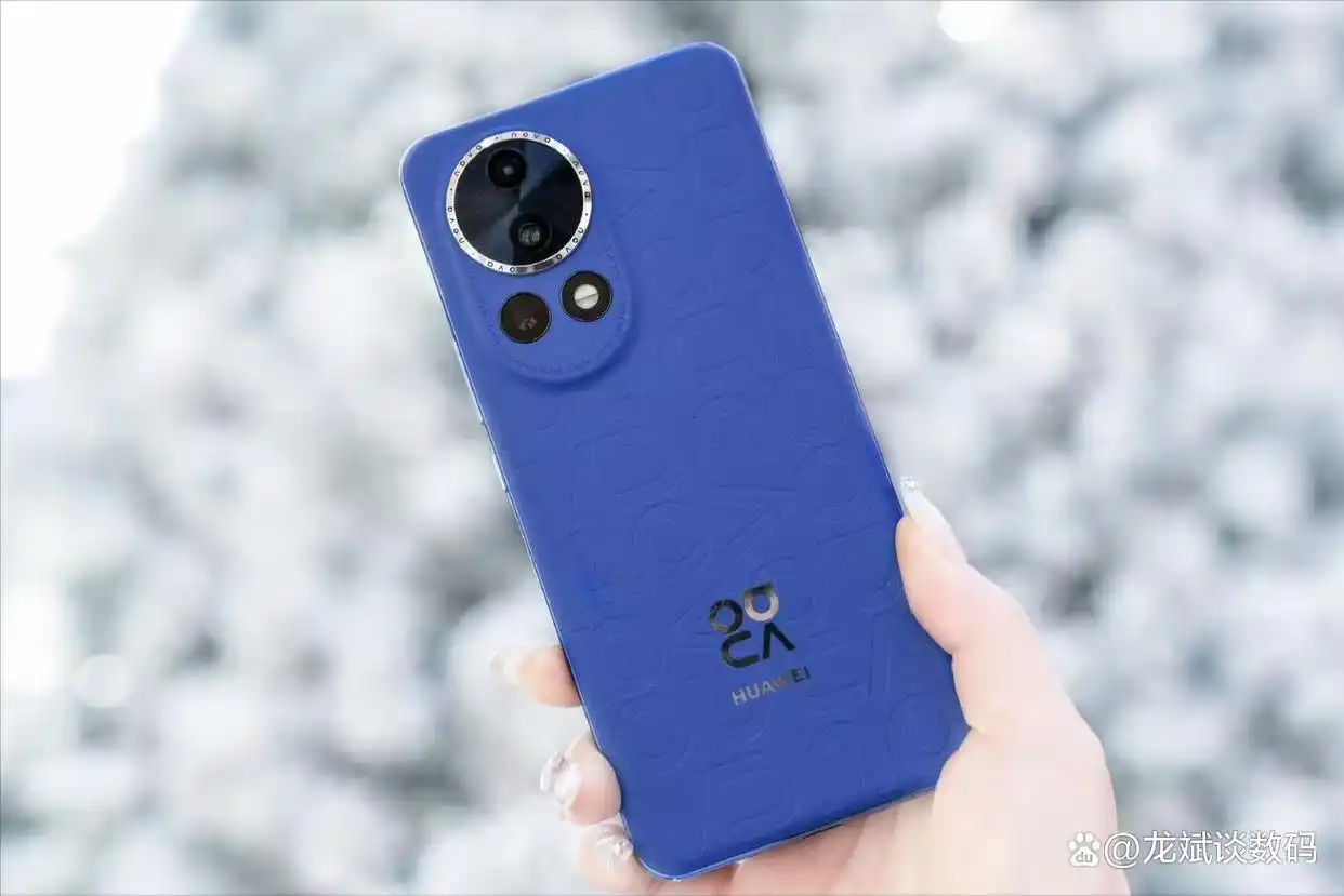 华为手机之间无线充电怎么用啊_体验华为Pura系列的无缝连接功能_华为无缝接续