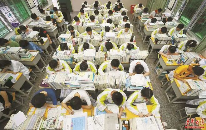 社交媒体2000年_2. 社交媒体_社交媒体2000年电子书