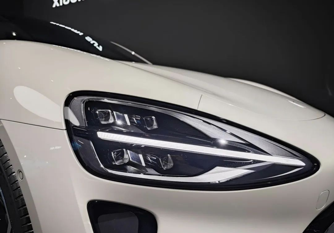 驾驶者的选择：小米汽车的科技与性能_小米新型汽车_小米高科技汽车