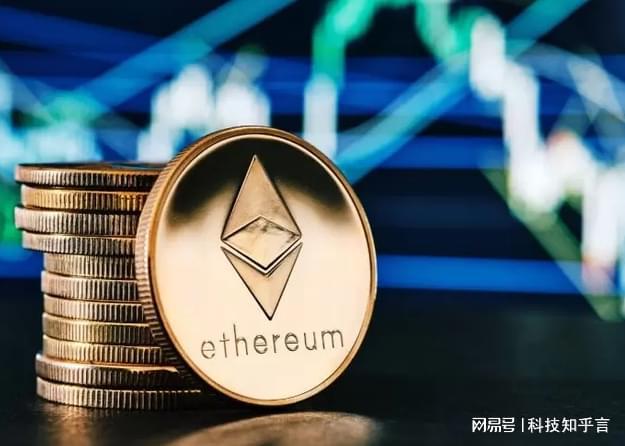 加密货币或加密是一种数字货币，旨在替代实物货币。全球约有4.25 亿用户采用了它。您可以使用加密货币作为货币来购买商品和服务。然而，大多数投资者主要将其作为投机资产持有，以分散传统投资（如股票和债券）_加密货币不是货币_加密货币举例