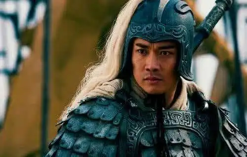 赵云三国演义形象中的角色_赵云三国演义形象中的人物_赵云在《三国演义》中的形象