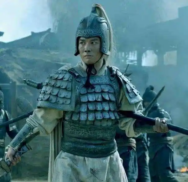 赵云三国演义形象中的角色_赵云在《三国演义》中的形象_赵云三国演义形象中的人物