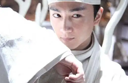 赵云在《三国演义》中的形象_赵云三国演义形象中的角色_赵云三国演义形象中的人物