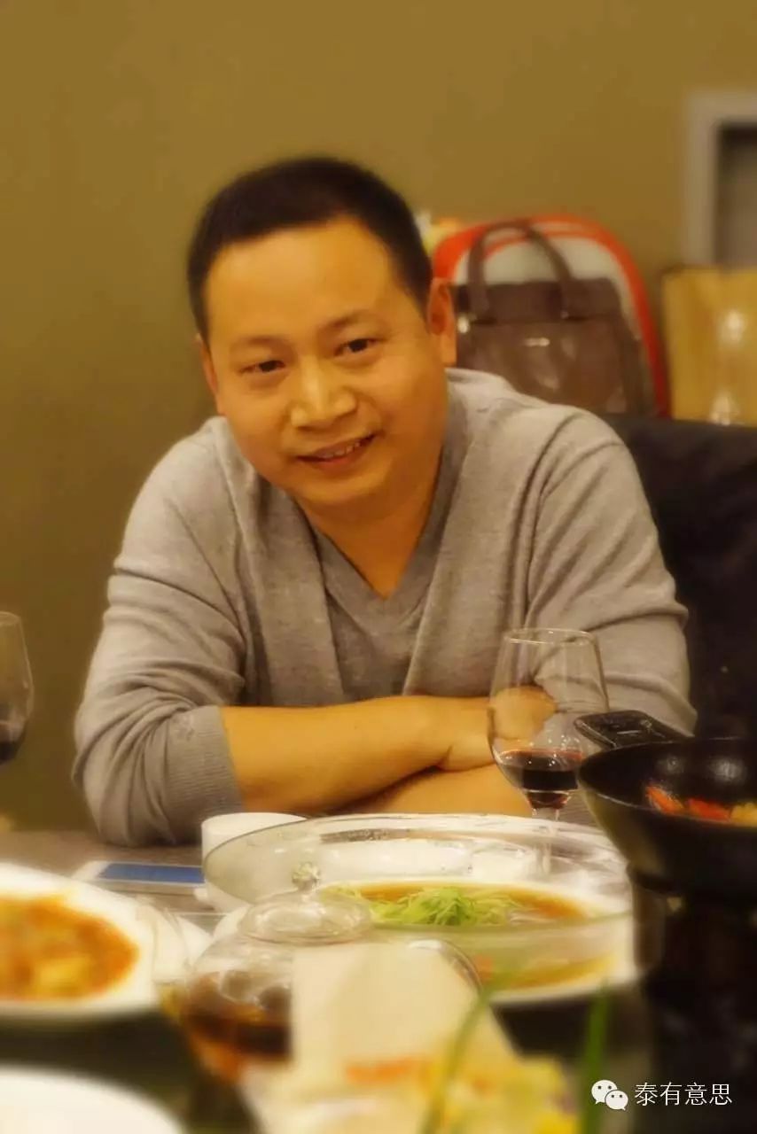 昆仑玻璃的市场反馈与未来发展_市场反馈很好英文_格尔木昆仑玉市场