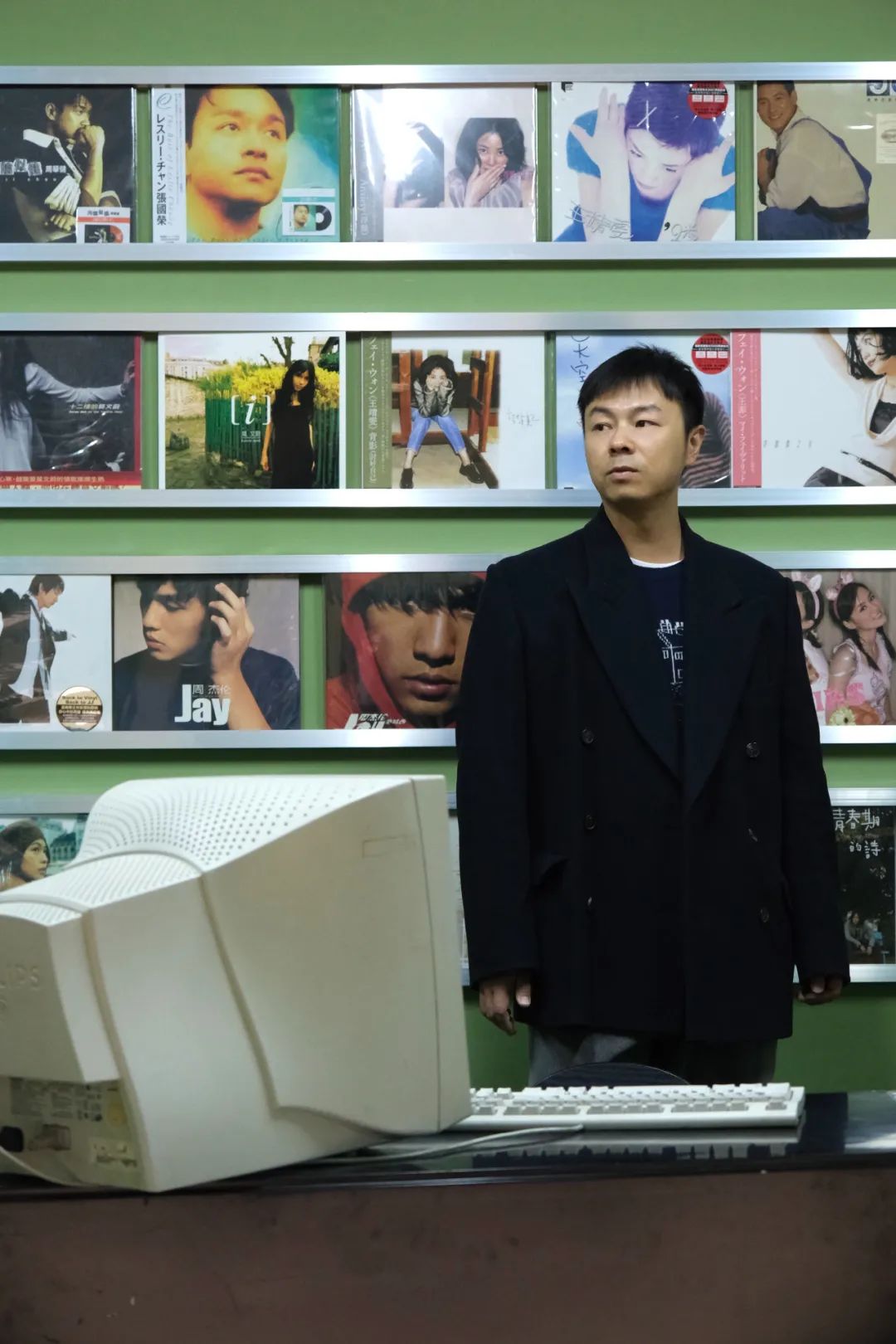 李宗盛乐队_李宗盛的回顾展即将揭幕，带领乐迷走进音乐的过去_李宗盛经典音乐会