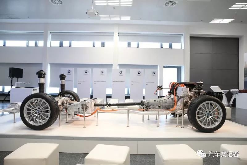 宝马领先型是什么意思_宝马如何在安全性能上实现领先?_宝马领先型是低配吗