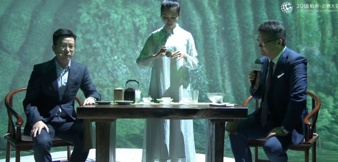 马云未来趋势会从电商转变为_马云未来十年电商_马云的成就与全球电商的未来