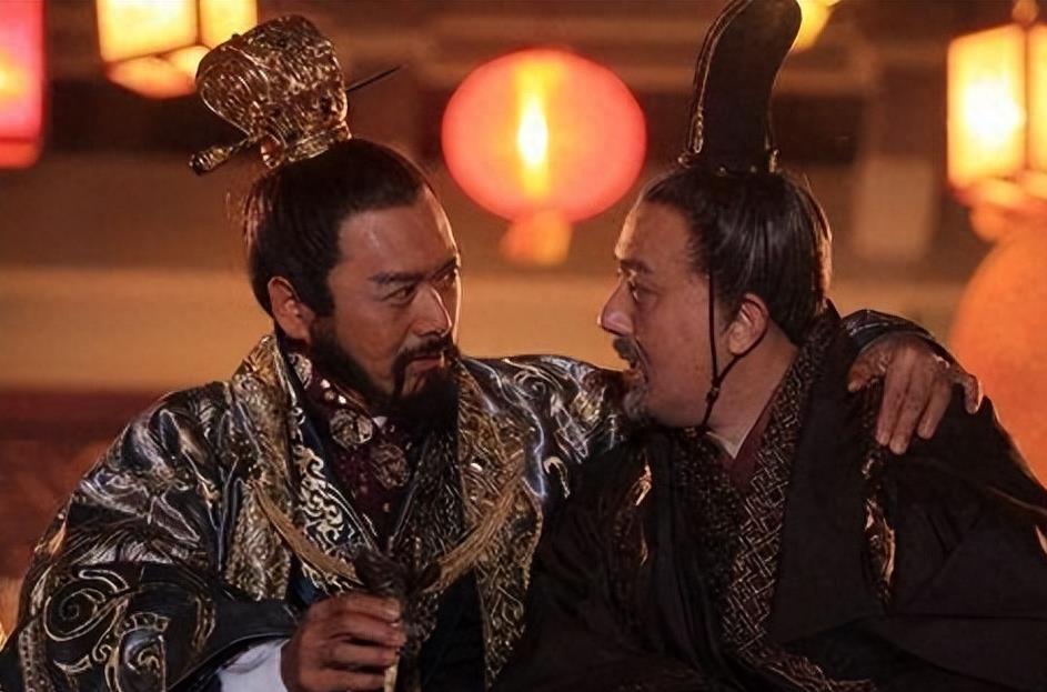 曹操评价审配忠义_忠臣曹操_曹操的忠奸评价与历史角色