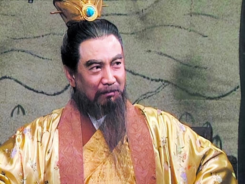 忠臣曹操_曹操的忠奸评价与历史角色_曹操评价审配忠义