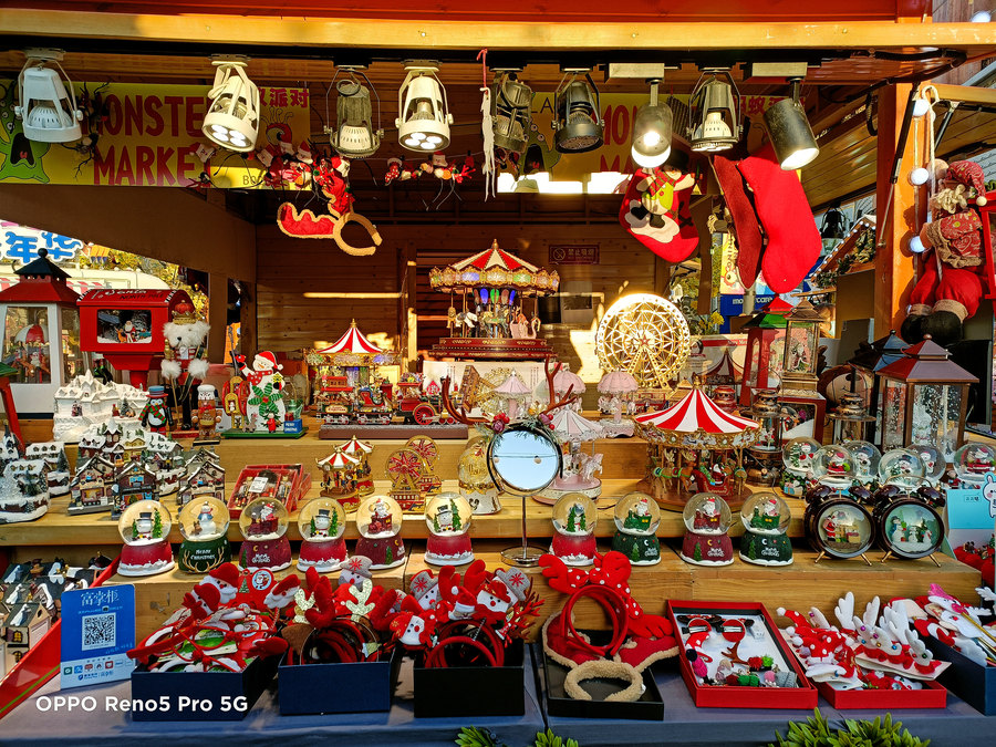 夜景人像拍摄参数设置_评测OPPO的摄像头:夜景与人像拍摄功能_夜景人像镜头