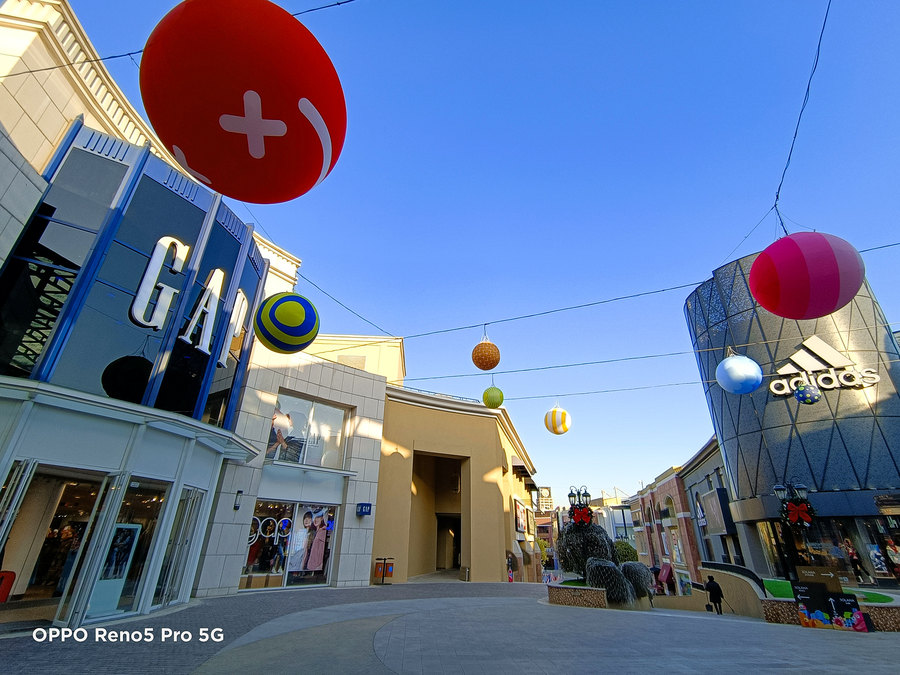 夜景人像镜头_评测OPPO的摄像头:夜景与人像拍摄功能_夜景人像拍摄参数设置