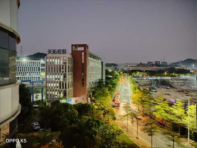 夜景人像拍摄参数设置_评测OPPO的摄像头：夜景与人像拍摄功能_夜景人像镜头