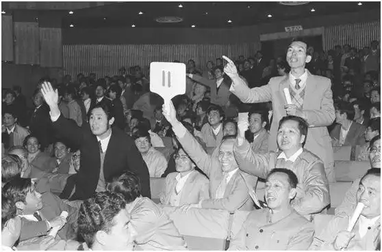 第一证券：_和兴证券和宏信证券_证券开户哪家好