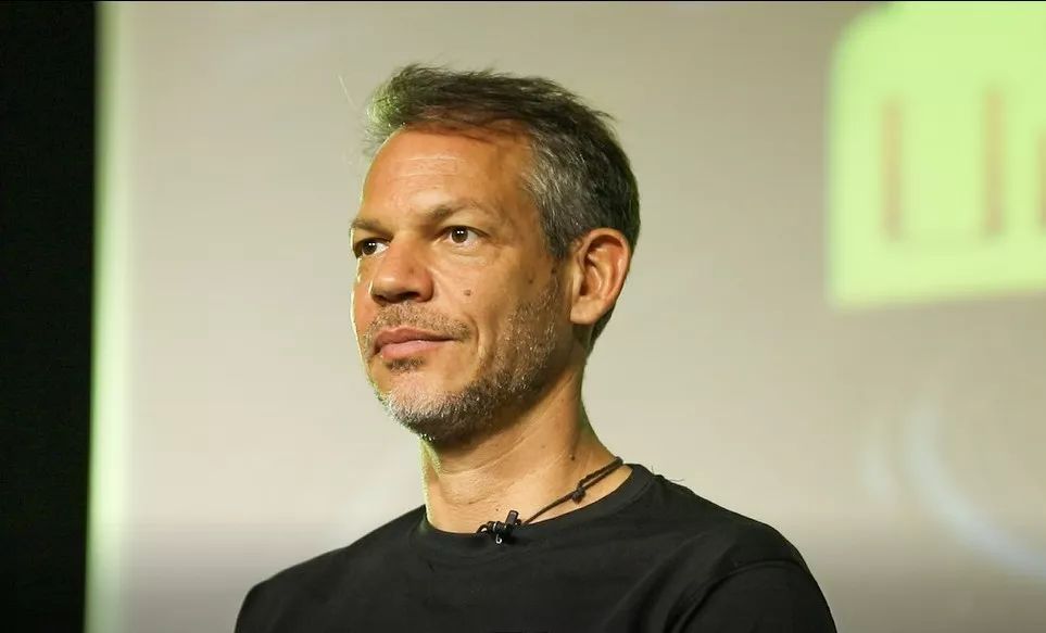 电子商务中的数字货币接受度调查：消费者如何看待数字支付方式_消费者对数字货币的接受度_数字货币调查